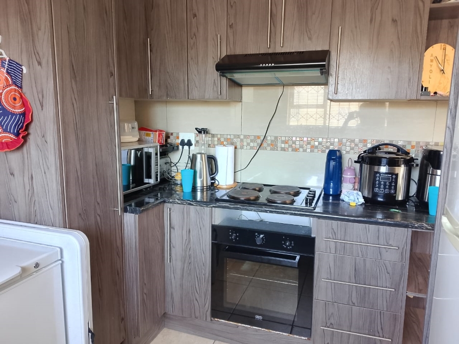 3 Bedroom Property for Sale in Llitha Park Western Cape